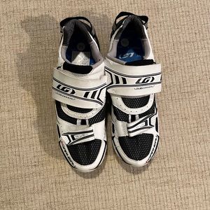 Cycling Shoes w/ Delta Clips